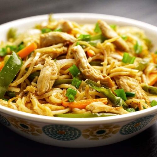 Chicken Hakka Noodles Recipe + Video