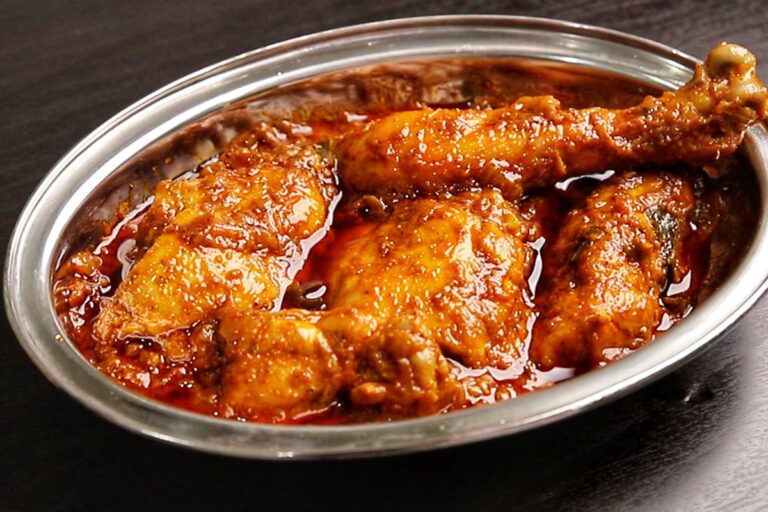 Restaurant Style Masala Chicken | Masala Chicken Curry